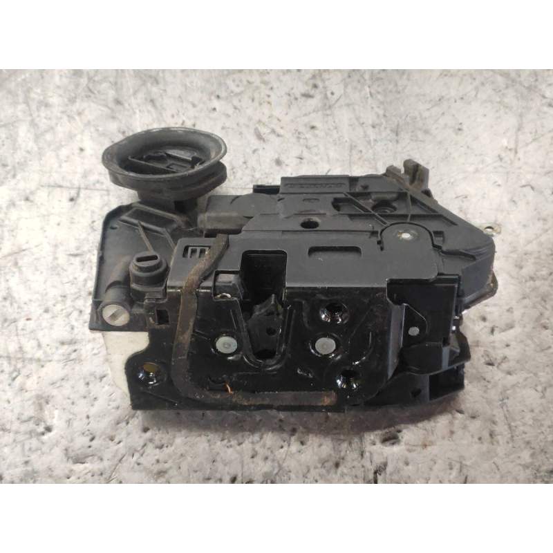 Recambio de motor cierre centralizado trasero izquierdo para volkswagen golf vi (5k1) advance referencia OEM IAM 5K4839015B  