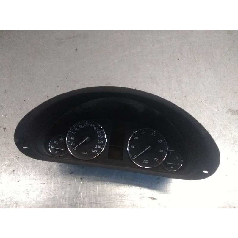 Recambio de cuadro instrumentos para mercedes clase c (w203) berlina 230 (203.052) referencia OEM IAM 110080307001 A2035408747 2