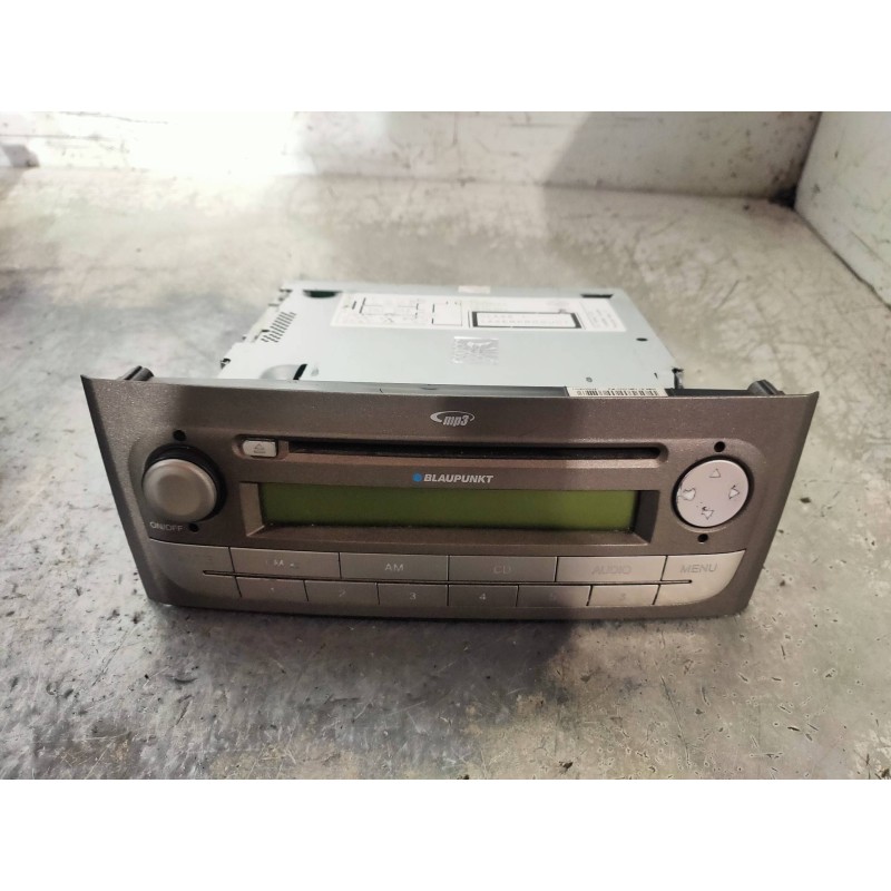 Recambio de sistema audio / radio cd para fiat linea (110) 1.3 16v jtd cat referencia OEM IAM 7646354316 7354423440 