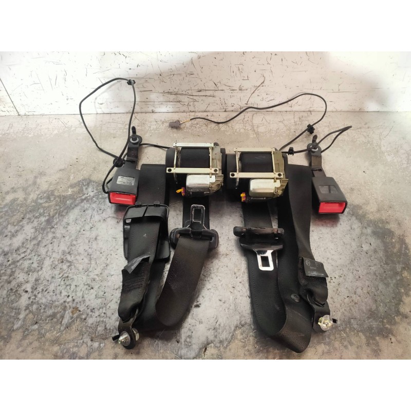 Recambio de juego cinturones delantero para fiat linea (110) 1.3 16v jtd cat referencia OEM IAM   