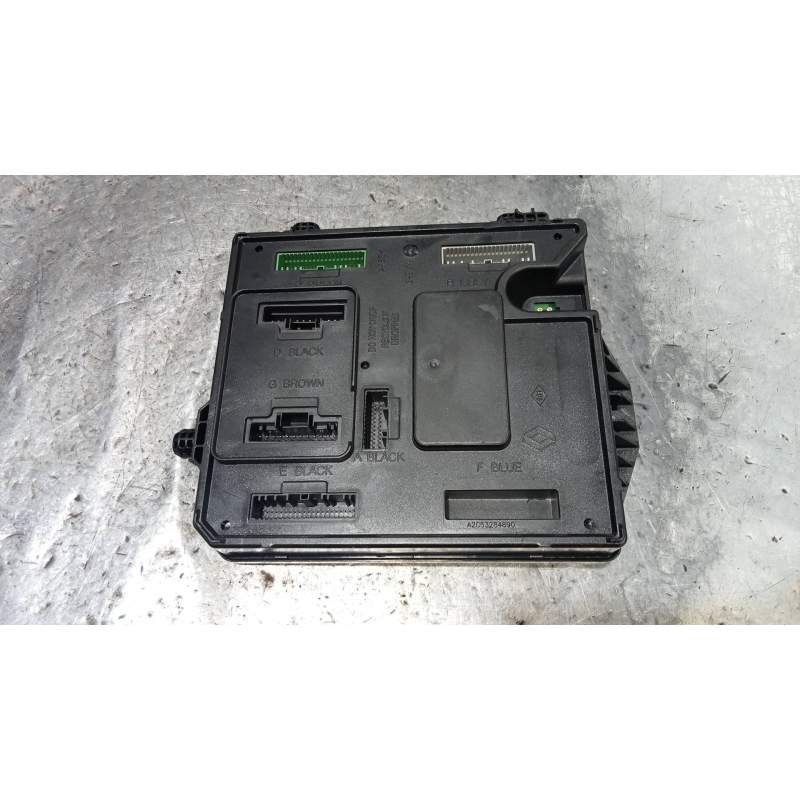 Recambio de modulo electronico para renault scenic iii dynamique referencia OEM IAM 284B17288R S180098501D BCM95 2009