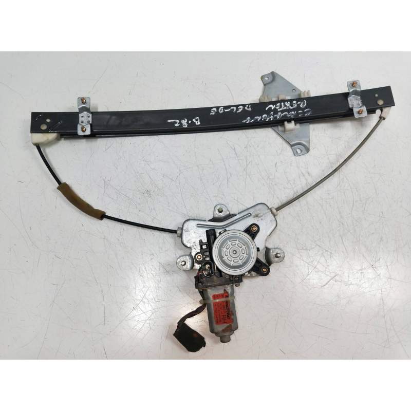 Recambio de elevalunas delantero derecho para ssangyong rexton referencia OEM IAM 8810008011  5P