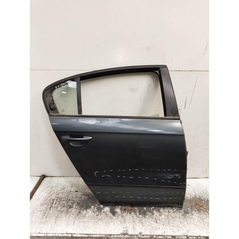 Recambio de puerta trasera derecha para volkswagen passat berlina (3c2) advance referencia OEM IAM VER FOTOS 4P 2005