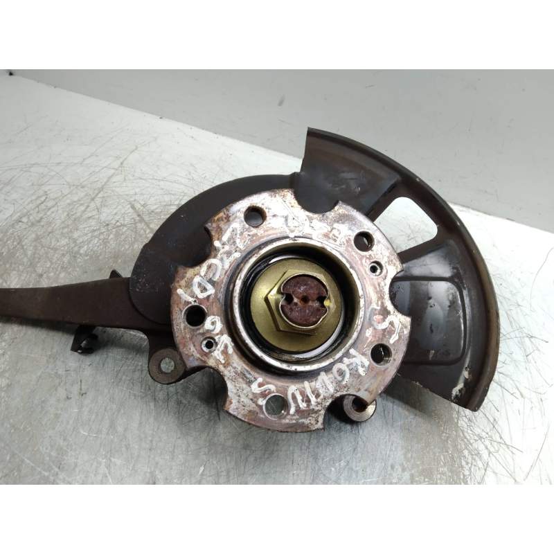Recambio de mangueta delantera izquierda para ssangyong rodius 2.7 turbodiesel cat referencia OEM IAM  27XDI 2005