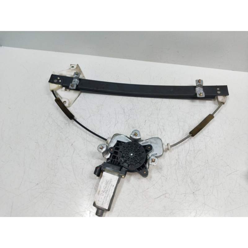 Recambio de elevalunas trasero derecho para ssangyong rodius 2.7 turbodiesel cat referencia OEM IAM  5P 2005
