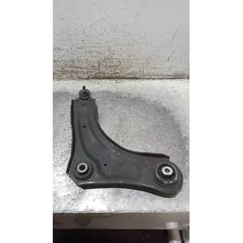 BRAZO SUSPENSION INFERIOR DELANTERO DERECHO 545000399R 16DCI 2009