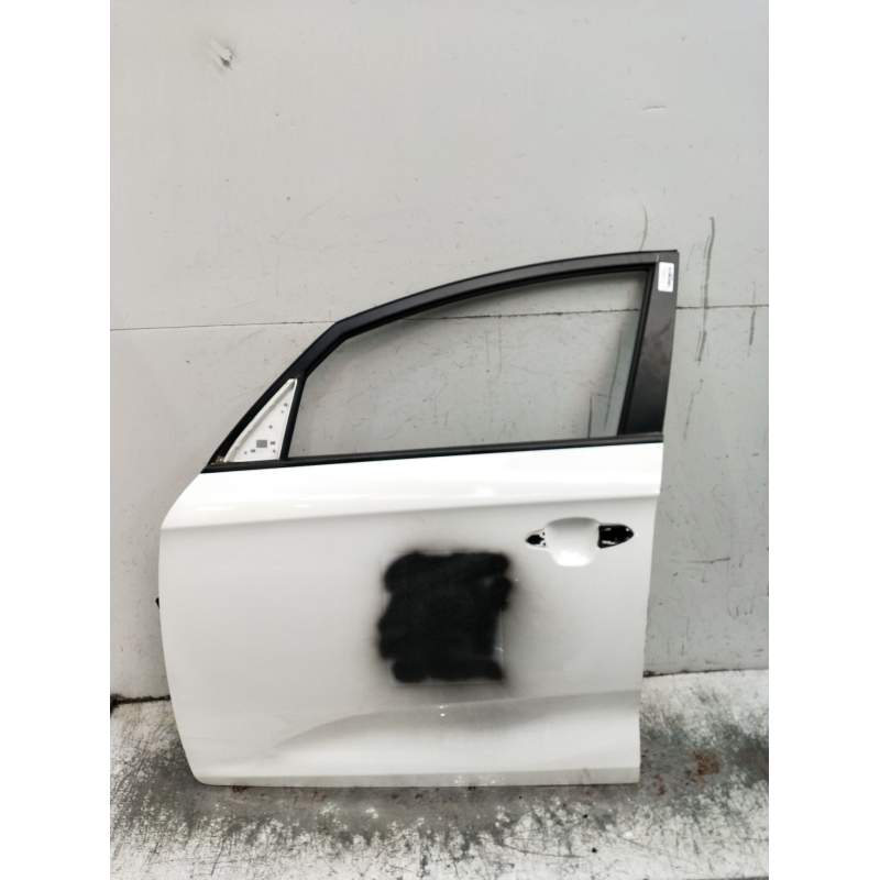 Recambio de puerta delantera izquierda para kia carens iv 1.7 crdi referencia OEM IAM  5P 2013