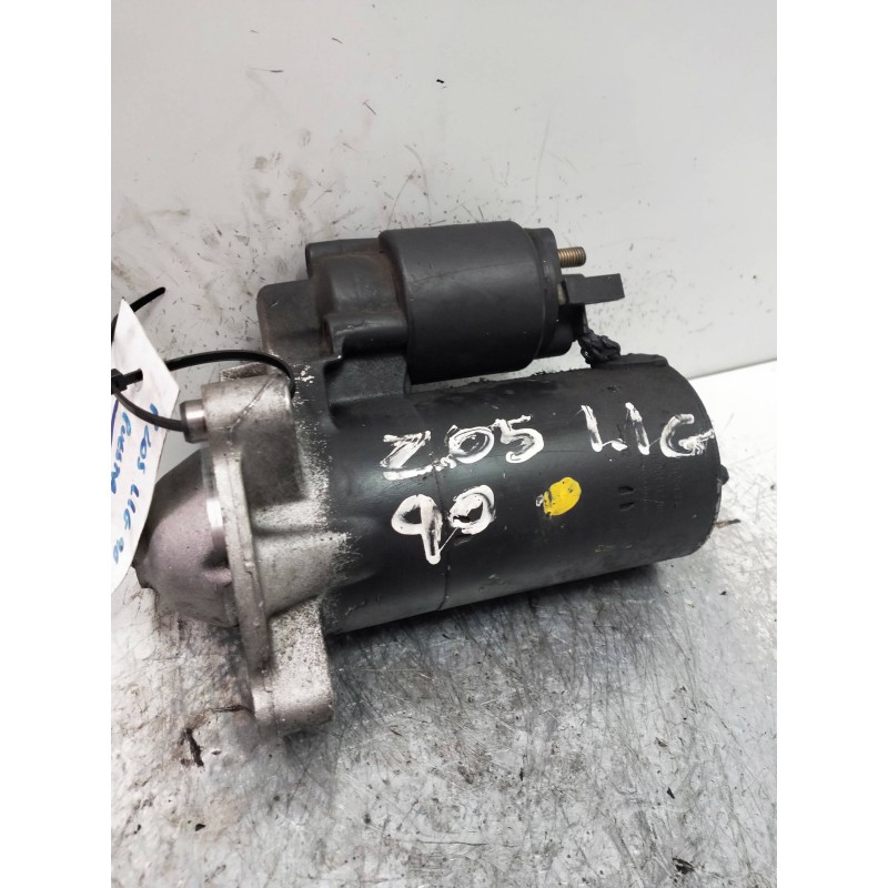 Recambio de motor arranque para peugeot 205 berlina 1.1 mito referencia OEM IAM 0001112007 BOSCH 