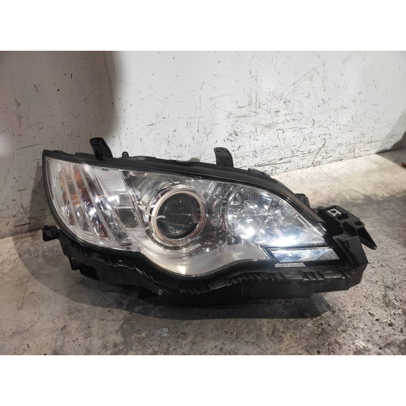 Recambio de faro derecho para subaru legacy familiar/outback b13 (bp) 2.0 diesel cat referencia OEM IAM   XENON