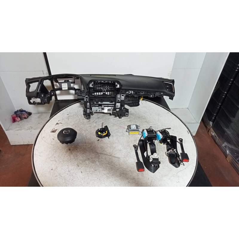 Recambio de kit airbag para mazda 3 lim. () luxury referencia OEM IAM   2014