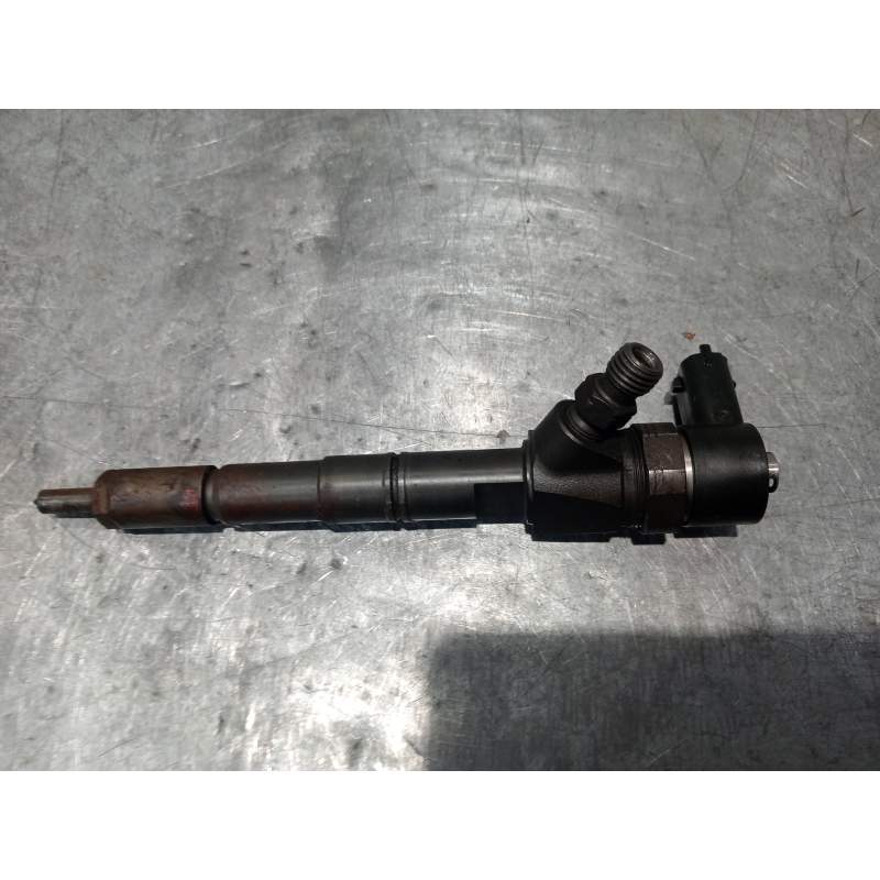 Recambio de inyector para opel insignia sports tourer excellence referencia OEM IAM 0445110327 BOSCH BOSCH