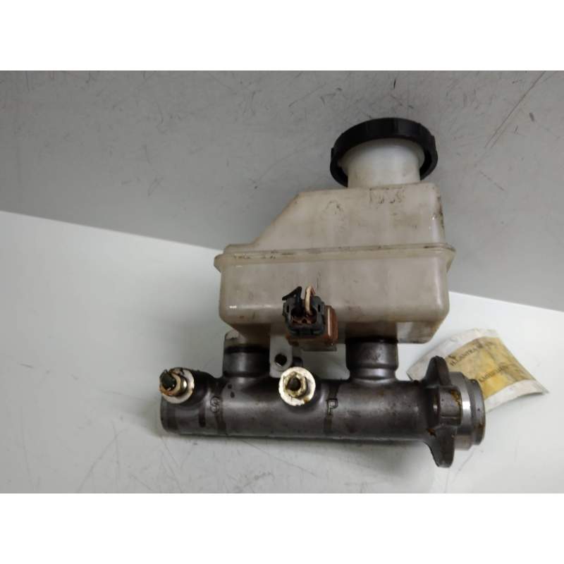 Recambio de bomba freno para hyundai lantra berlina (rd) 1.6 cat referencia OEM IAM BM11102026 16G 96