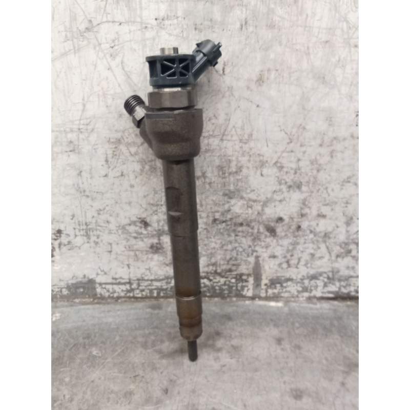Recambio de inyector para jaguar e-pace (x540) 2.0 d180 awd referencia OEM IAM 64D39K546AB 0445111020 BOSCH