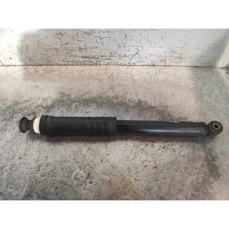 Recambio de amortiguador trasero izquierdo para renault clio iii rs referencia OEM IAM 8200440649  