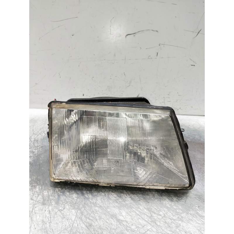 Recambio de faro derecho para peugeot 309 ii (3c, 3a) 1.9 diesel referencia OEM IAM 875001  