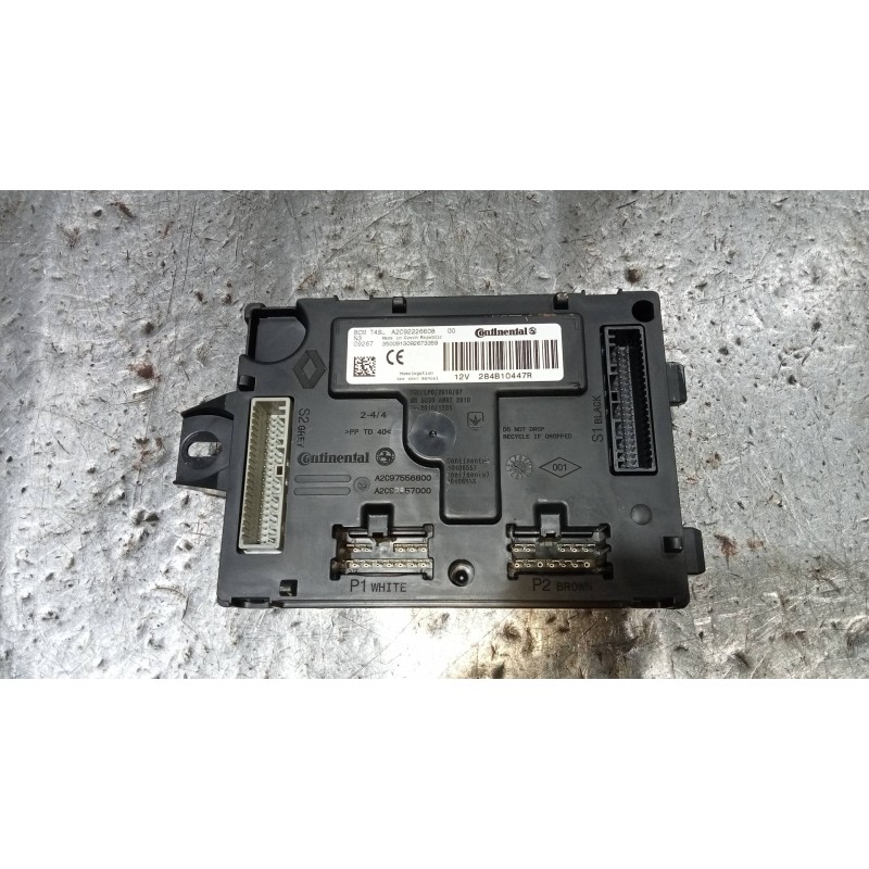 Recambio de modulo electronico para renault clio iv limited referencia OEM IAM A2C92226608 284B10447R BCMT4SL