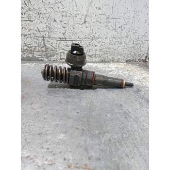 INYECTOR 0414720038 038130073AK BOSCH