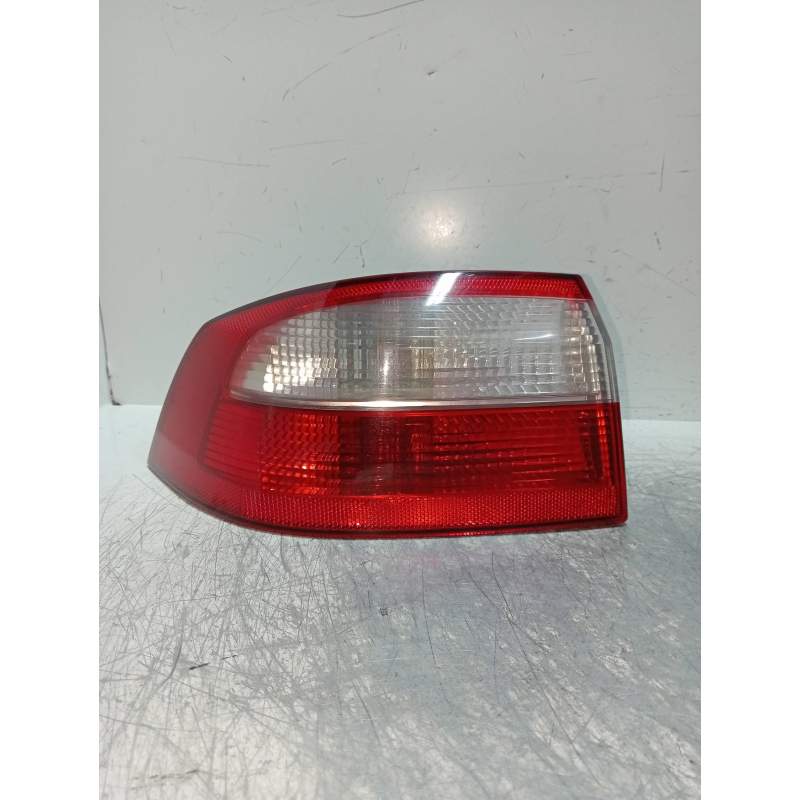 Recambio de piloto trasero izquierdo para renault laguna ii (bg0) authentique referencia OEM IAM   2002