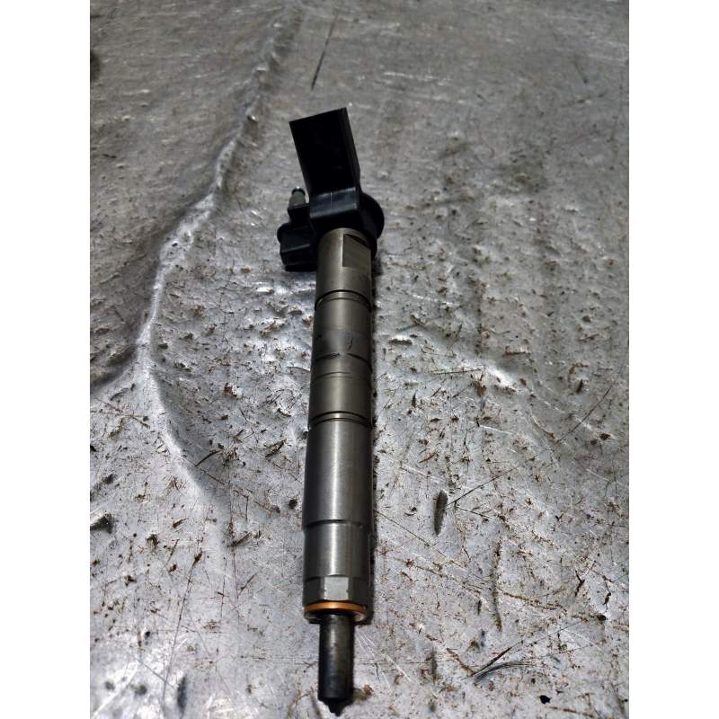 Recambio de inyector para bmw serie 4 coupe (f32) 435d xdrive referencia OEM IAM   