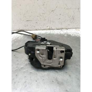 MOTOR CIERRE CENTRALIZADO TRASERO DERECHO 5P 2002
