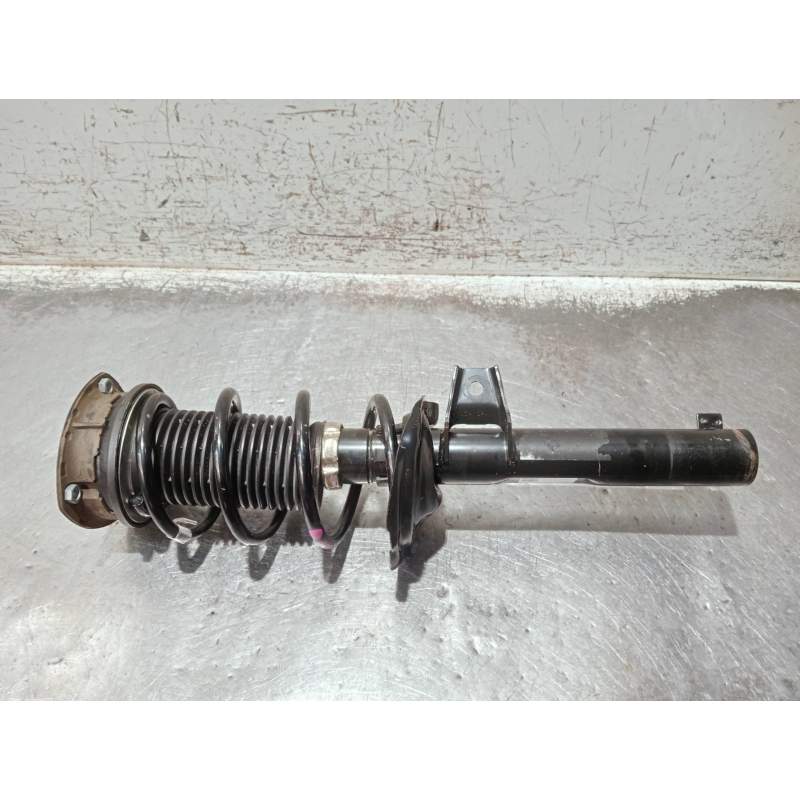 Recambio de amortiguador delantero izquierdo para audi a3 sportback (8ya) s-line referencia OEM IAM 5WA413023A  