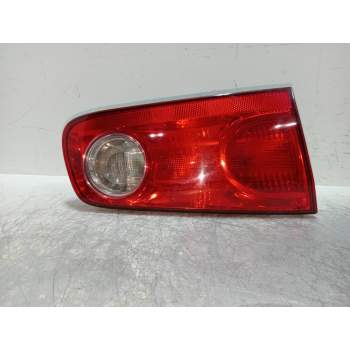 PILOTO TRASERO IZQUIERDO INTERIOR 2002