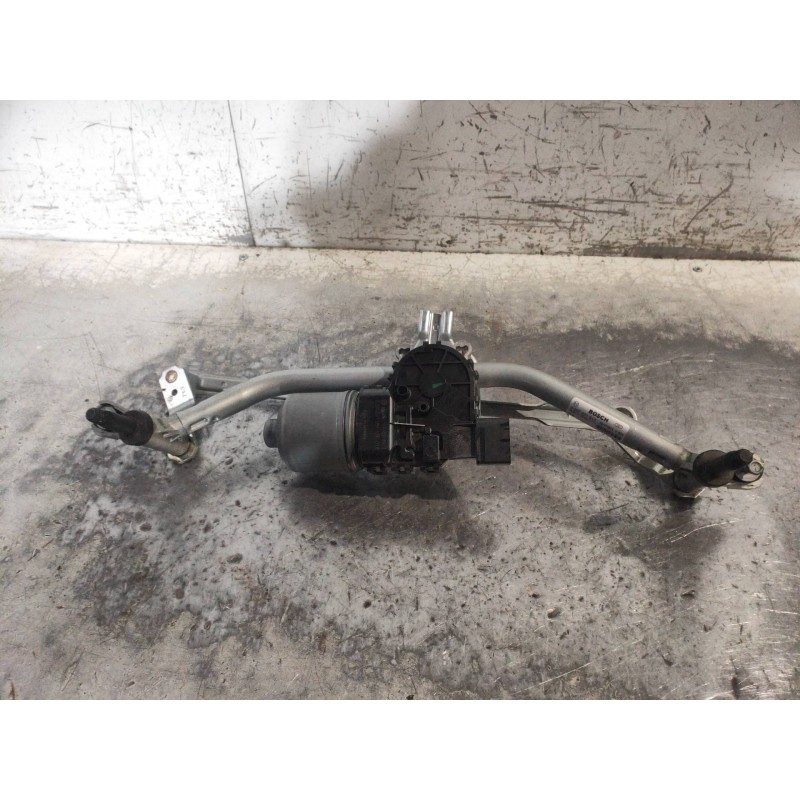 Recambio de motor limpia delantero para peugeot 208 style referencia OEM IAM 0390241589 3397021910 9815497780