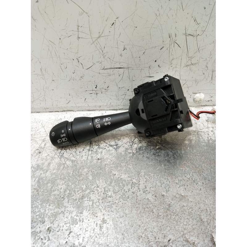 Recambio de mando luces para renault clio iv limited referencia OEM IAM 255676085R E106703231 12