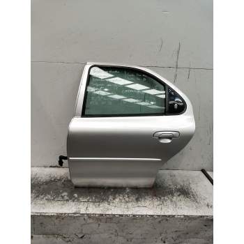 PUERTA TRASERA IZQUIERDA 5P 1997