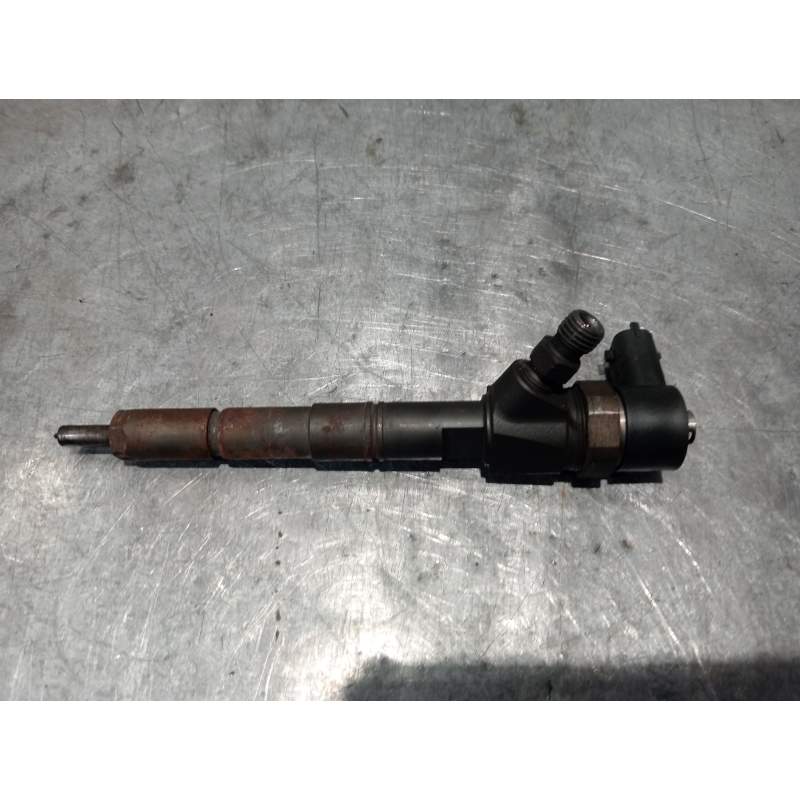 Recambio de inyector para opel insignia sports tourer excellence referencia OEM IAM 0445110327 BOSCH BOSCH