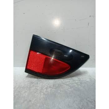 PILOTO TRASERO IZQUIERDO INTERIOR 7700838532 4P