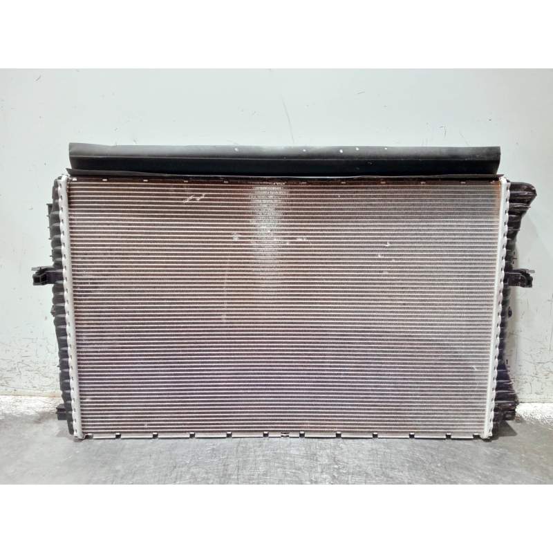 Recambio de radiador agua para audi a3 sportback (8ya) s-line referencia OEM IAM 5WA121251C  