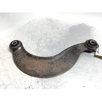 BRAZO SUSPENSION SUPERIOR TRASERO DERECHO 16D 2004