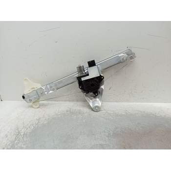 ELEVALUNAS DELANTERO DERECHO 807206412R 5P 2020