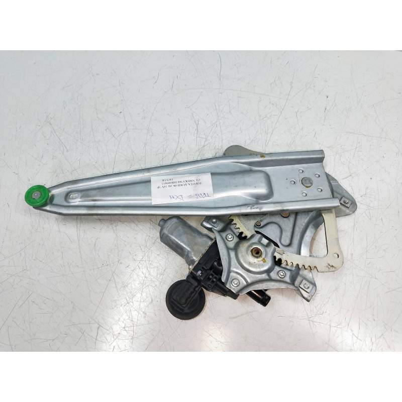 Recambio de elevalunas trasero derecho para toyota auris 1.6 16v cat referencia OEM IAM 857200D120 2006 2006