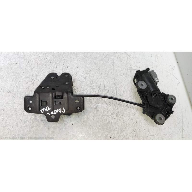 Recambio de motor cierre centralizado porton para volvo v60 cross country pro awd referencia OEM IAM 31484699  