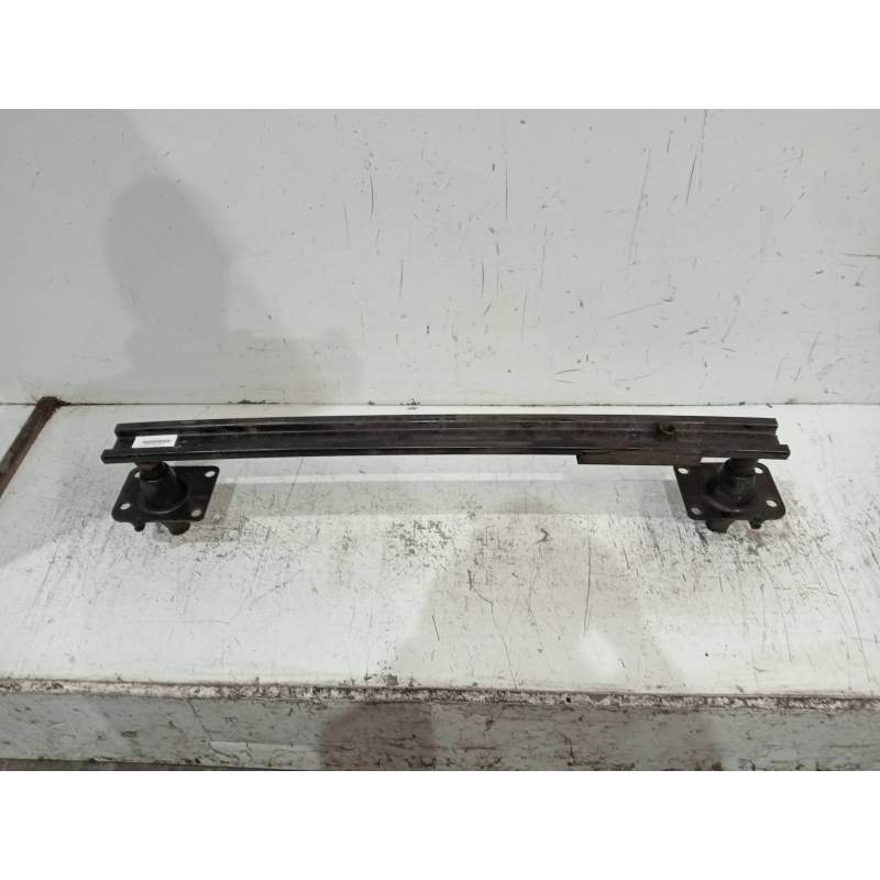 Recambio de refuerzo paragolpes delantero para peugeot 5008 active referencia OEM IAM   