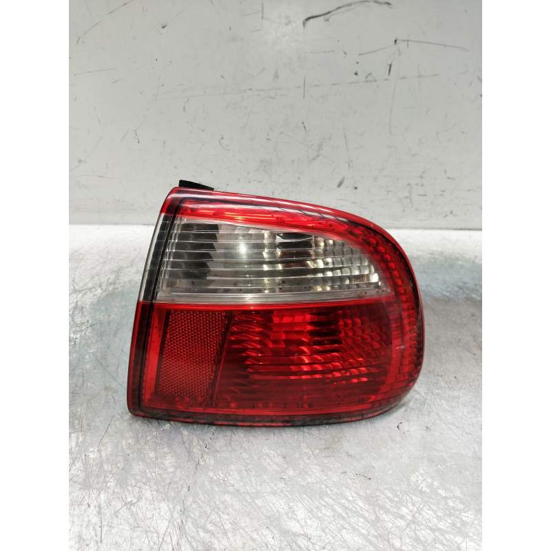 Recambio de piloto trasero derecho para seat toledo ii (1m2) 1.9 tdi referencia OEM IAM 1M5945257  