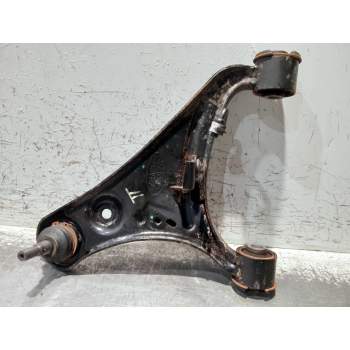 BRAZO SUSPENSION SUPERIOR DELANTERO IZQUIERDO 
