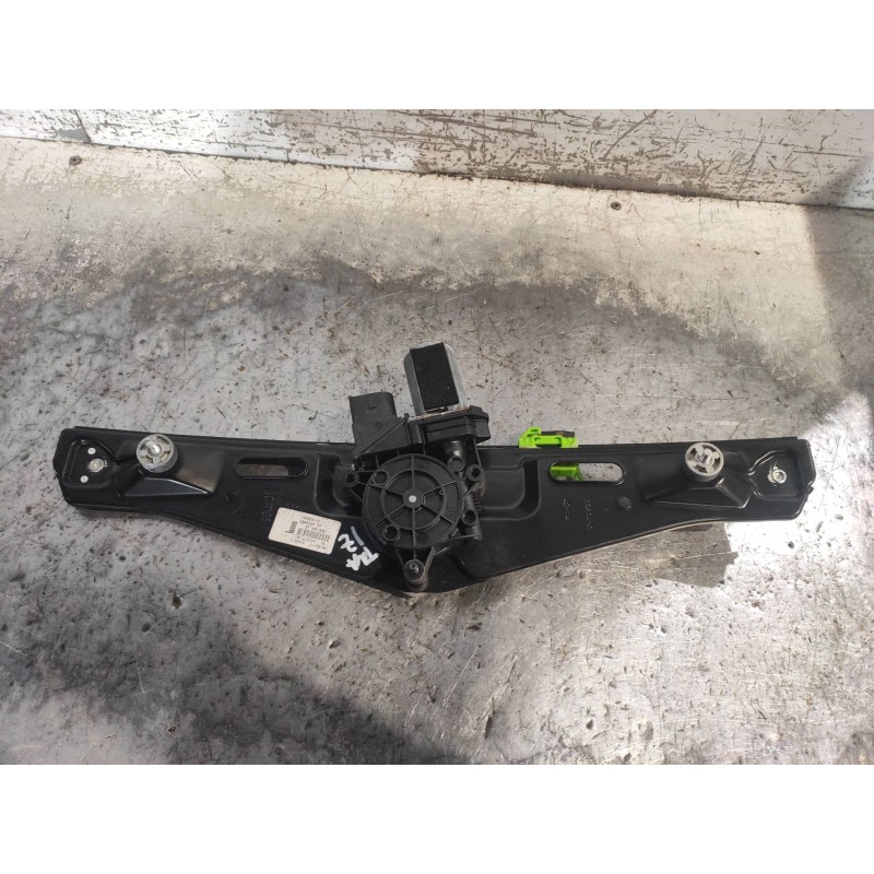 Recambio de elevalunas trasero izquierdo para bmw x1 (e84) xdrive 18d referencia OEM IAM 299029707 13262410 37192000