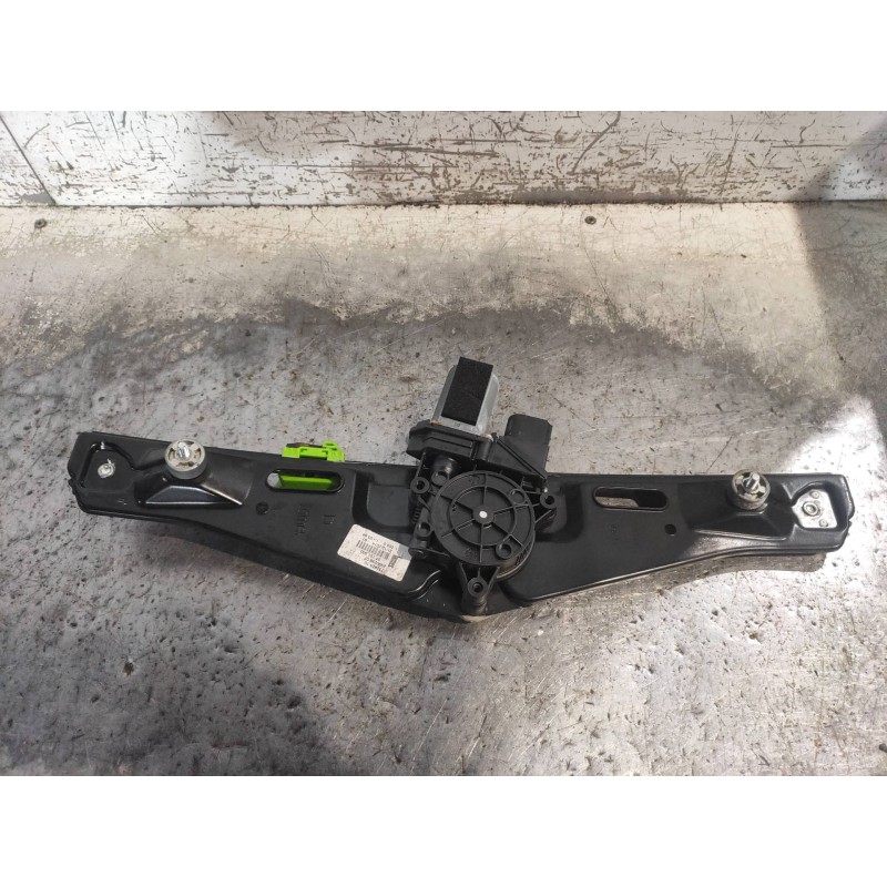 Recambio de elevalunas trasero derecho para bmw x1 (e84) xdrive 18d referencia OEM IAM 299029807 13262410 