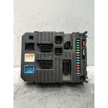 CAJA RELES / FUSIBLES 9663798480 16HDI 2004