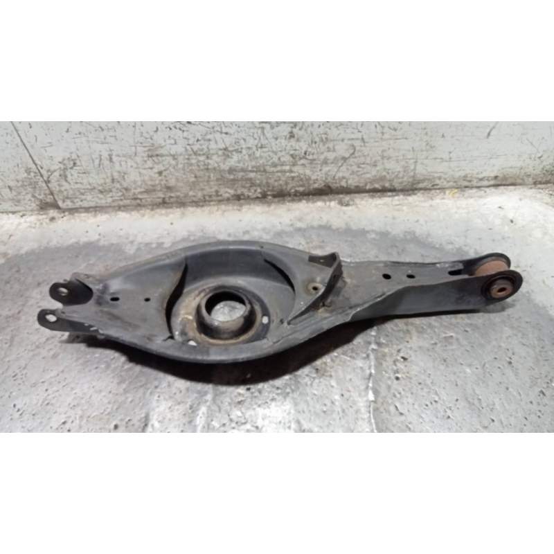 Recambio de brazo suspension inferior trasero izquierdo para mazda 3 lim. () luxury referencia OEM IAM  22D 2014