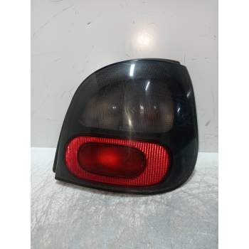 PILOTO TRASERO DERECHO 7700831731 