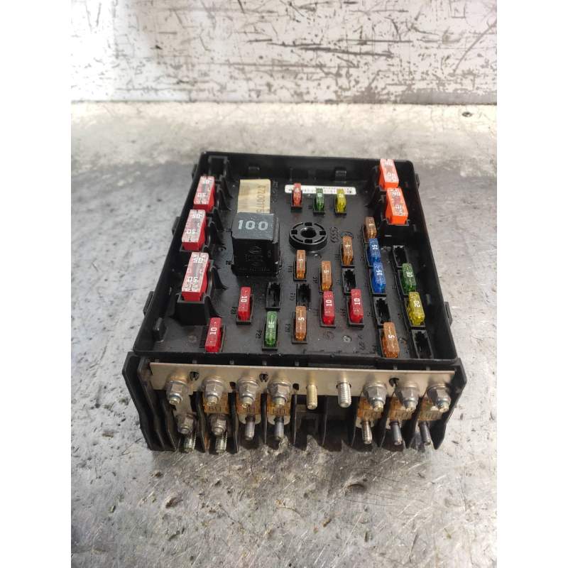 Recambio de caja reles / fusibles para volkswagen passat berlina (3c2) highline referencia OEM IAM 3C0937125 20TDI 2005