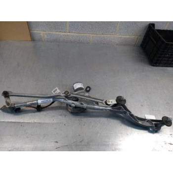 MOTOR LIMPIA DELANTERO 0390241830 A2118204842 3397020738 2198200340