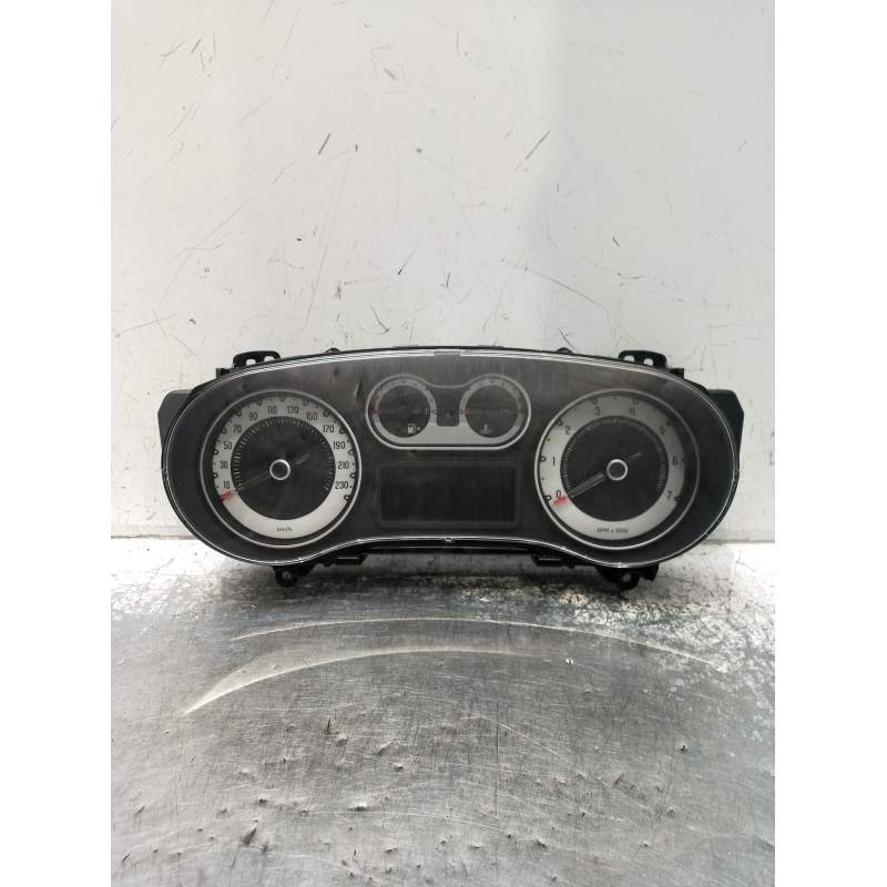 Recambio de cuadro instrumentos para fiat 500 l (330) referencia OEM IAM A2C90123901 51975131 2012