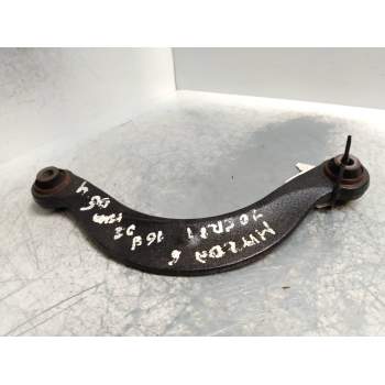 BRAZO SUSPENSION SUPERIOR TRASERO DERECHO 