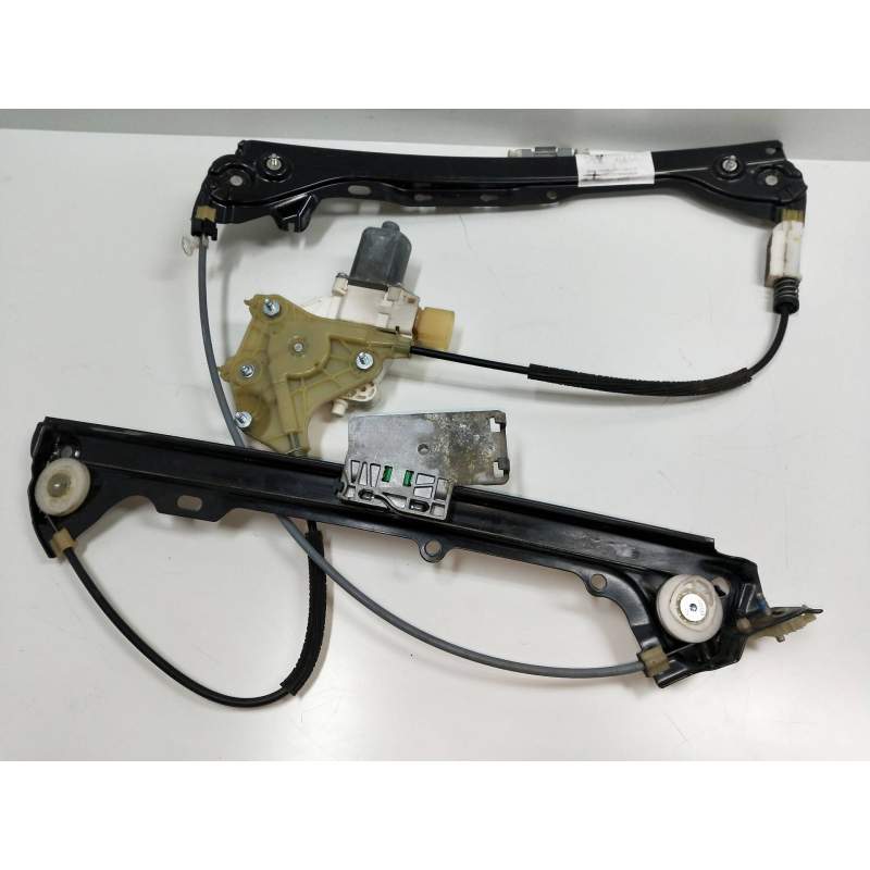 Recambio de elevalunas delantero izquierdo para bmw serie 3 coupe (e92) 320d referencia OEM IAM 0130822402  