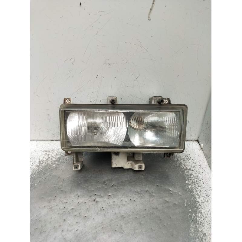 Recambio de faro derecho para fuso (mitsubishi) canter 3c13 referencia OEM IAM   2003